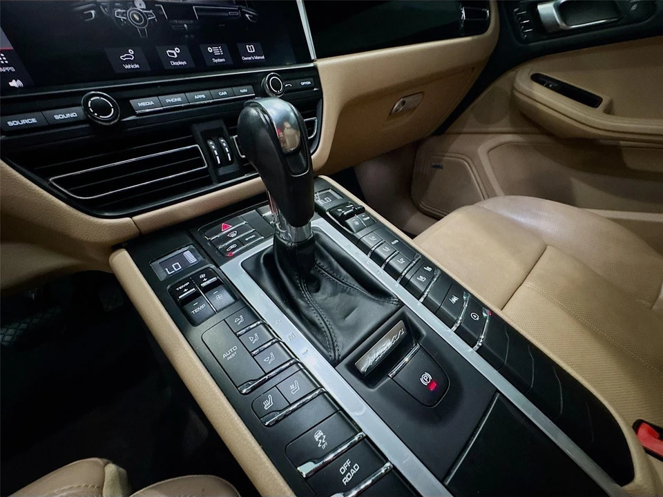 2020 Porsche Macan S - Image 15 of 31