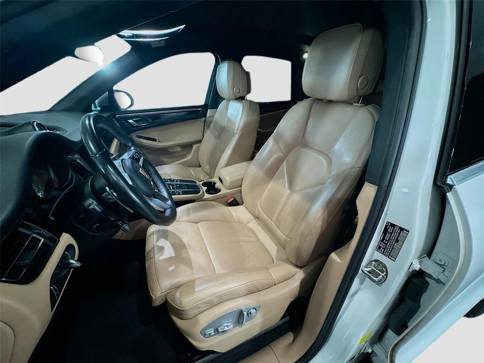 2020 Porsche Macan S - Image 2 of 21