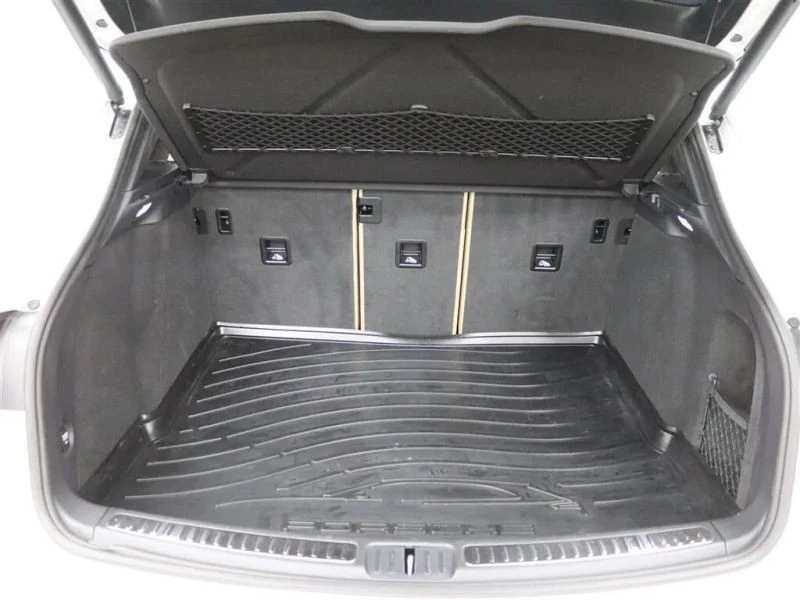 2020 Porsche Macan S - Image 6 of 12