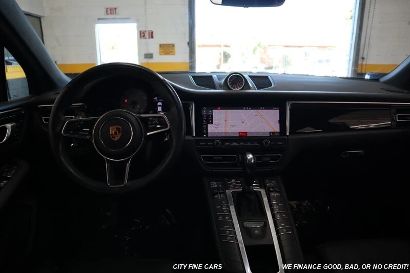 2020 Porsche Macan S - Image 13 of 31