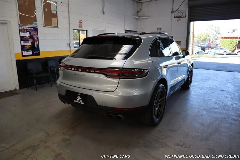 2020 Porsche Macan S - Image 8 of 31