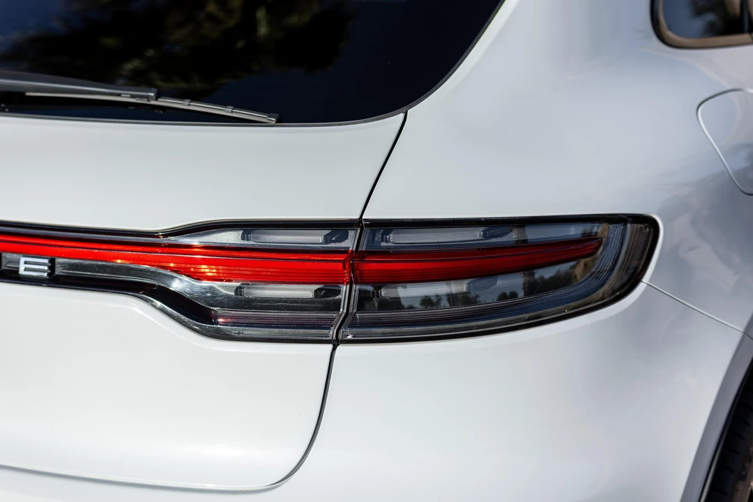 2020 Porsche Macan S - Image 23 of 31