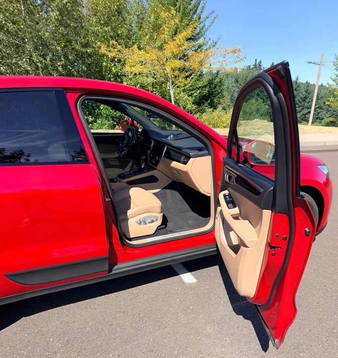 2020 Porsche Macan S - Image 10 of 15