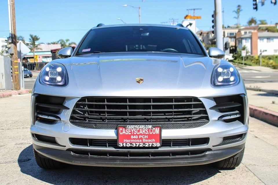 2020 Porsche Macan - Image 10 of 20