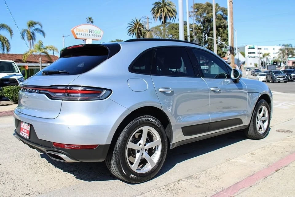 2020 Porsche Macan - Image 6 of 20