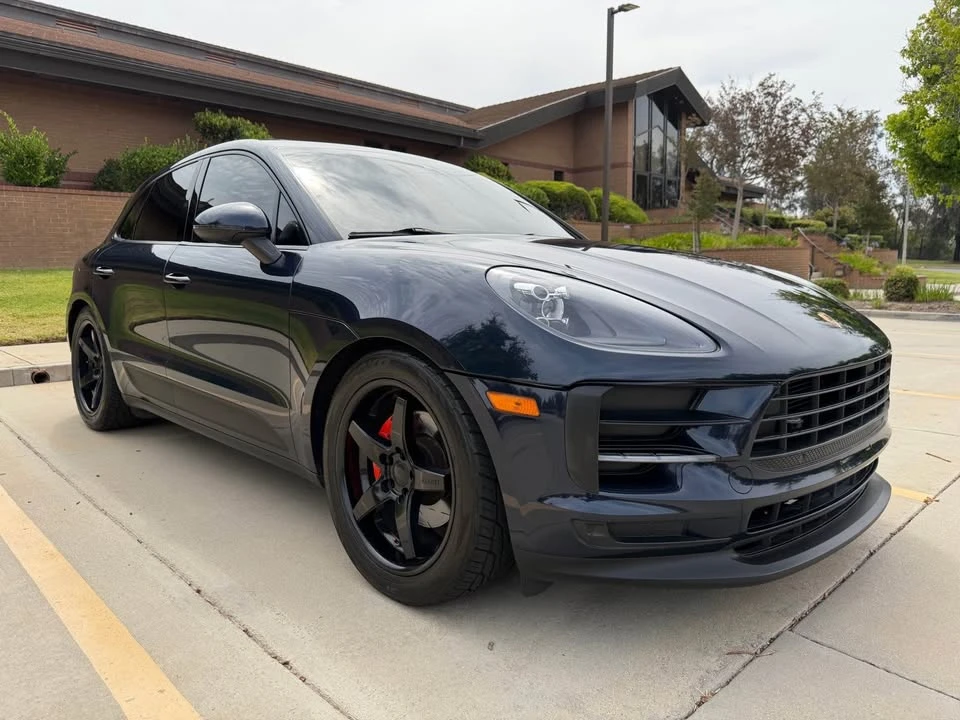 2020 Porsche Macan - Image 2 of 9