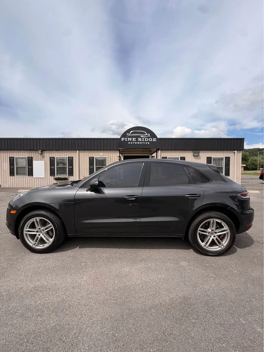 2020 Porsche Macan - Image 2 of 19