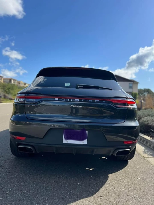 2020 Porsche Macan - Image 2 of 10