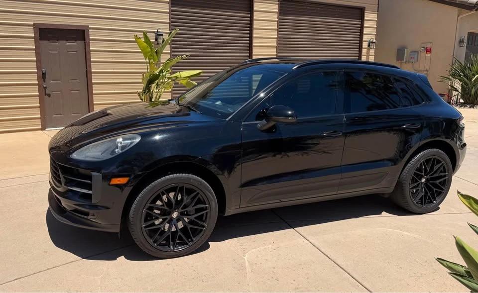 2020 Porsche Macan - Image 11 of 20