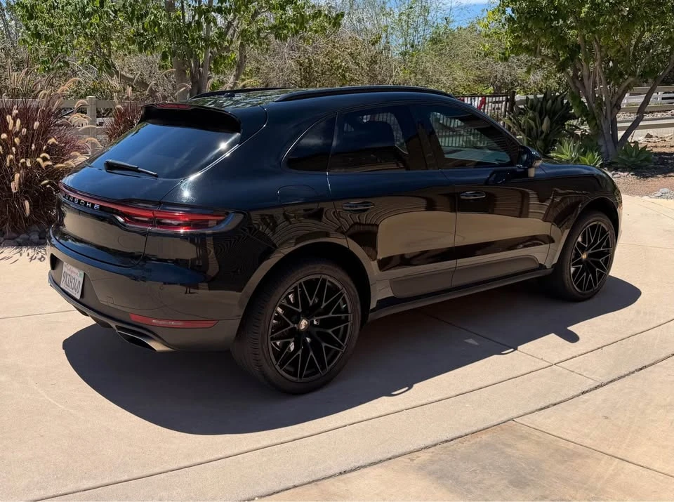 2020 Porsche Macan - Image 15 of 20