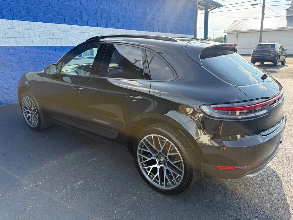 2020 Porsche Macan - Image 12 of 19