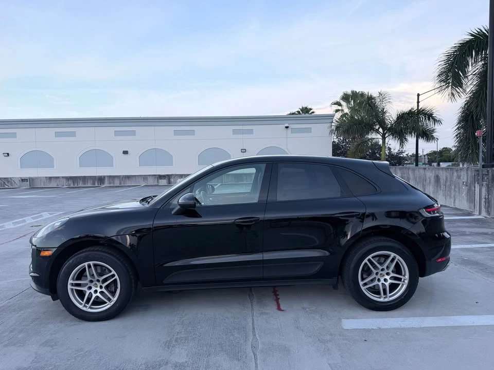 2020 Porsche Macan - Image 10 of 20