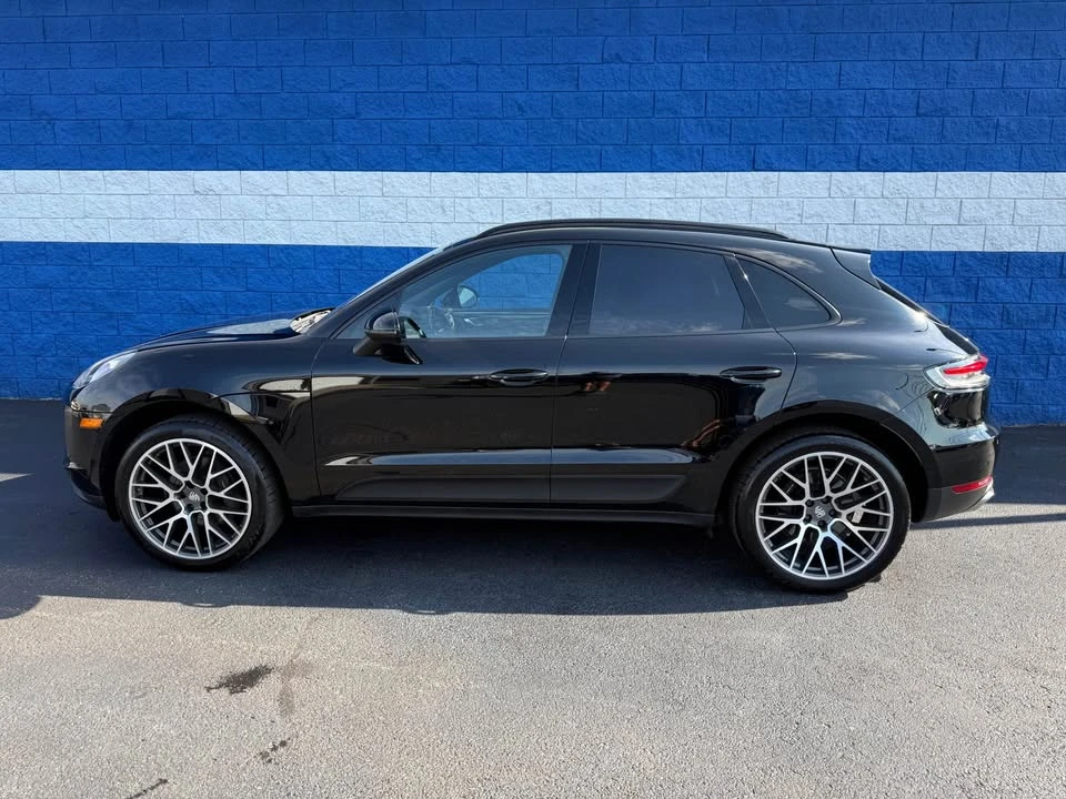 2020 Porsche Macan - Image 11 of 19