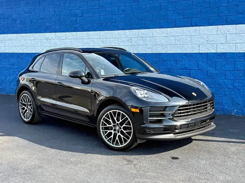 2020 Porsche Macan Sport Utility 4D