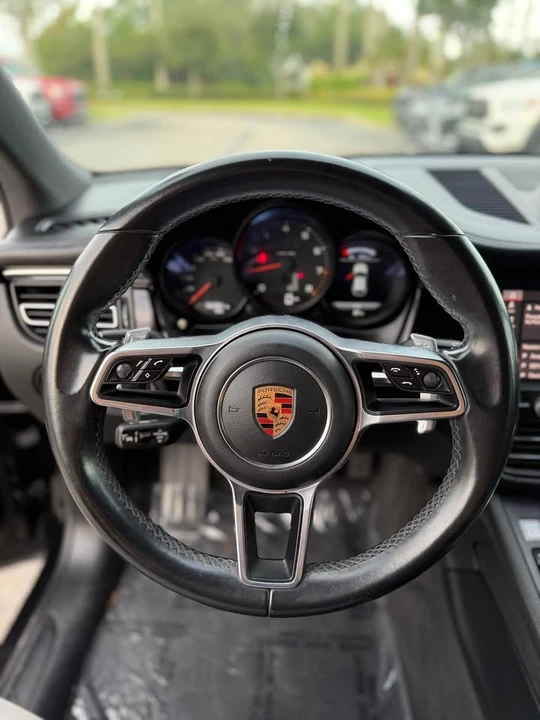 2020 Porsche Macan - Image 7 of 7