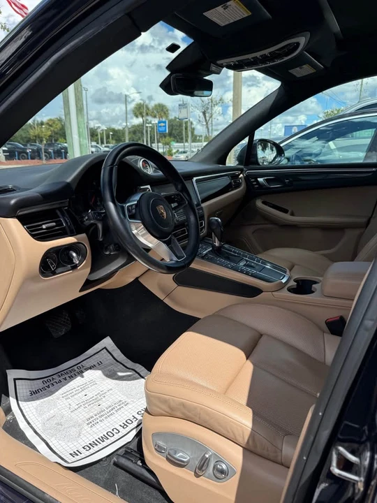 2020 Porsche Macan - Image 7 of 15
