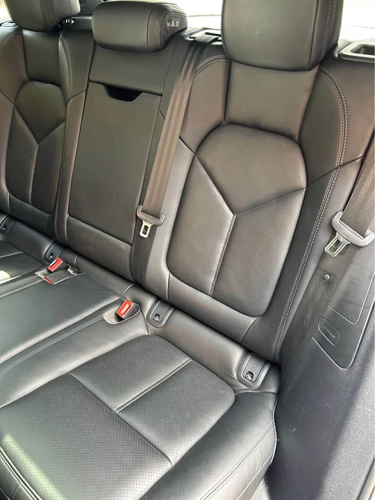 2020 Porsche Macan - Image 7 of 20