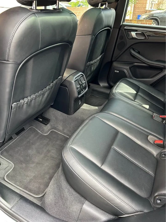 2020 Porsche Macan - Image 6 of 20