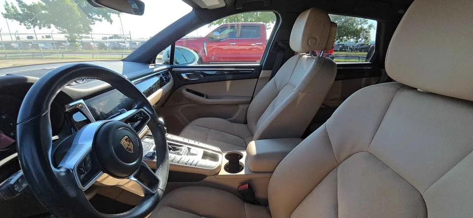 2020 Porsche Macan - Image 6 of 9