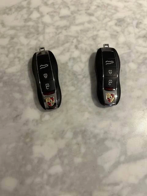 2020 Porsche Macan - Image 16 of 20