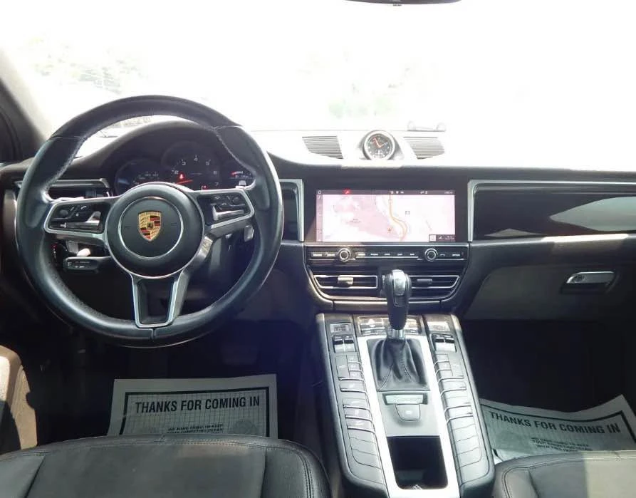 2020 Porsche Macan - Image 6 of 7