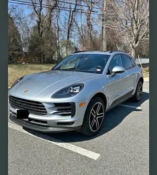2020 Porsche Macan Sport Utility 4D
