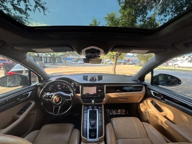 2020 Porsche Macan - Image 10 of 21