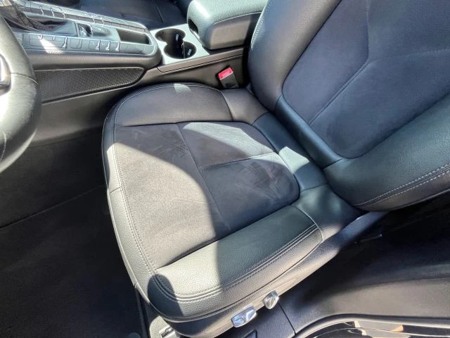 2020 Porsche Macan - Image 19 of 21