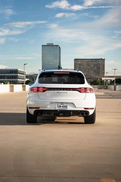 2020 Porsche Macan Turbo - Image 9 of 31