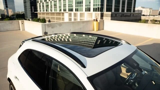 2020 Porsche Macan Turbo - Image 17 of 31