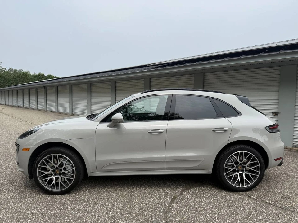 2020 Porsche Macan Turbo - Image 2 of 5