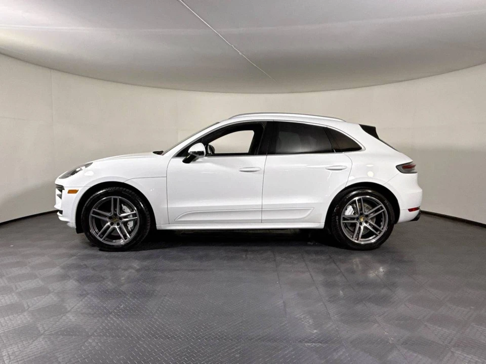 2020 Porsche Macan Turbo - Image 2 of 5
