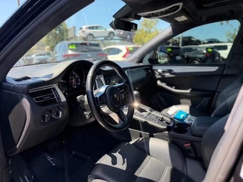 2020 Porsche Macan Turbo - Image 5 of 5