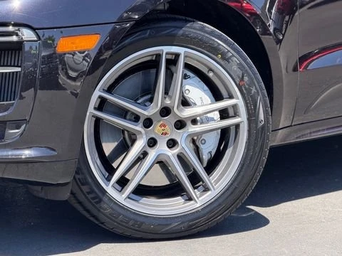 2020 Porsche Macan Turbo - Image 4 of 5