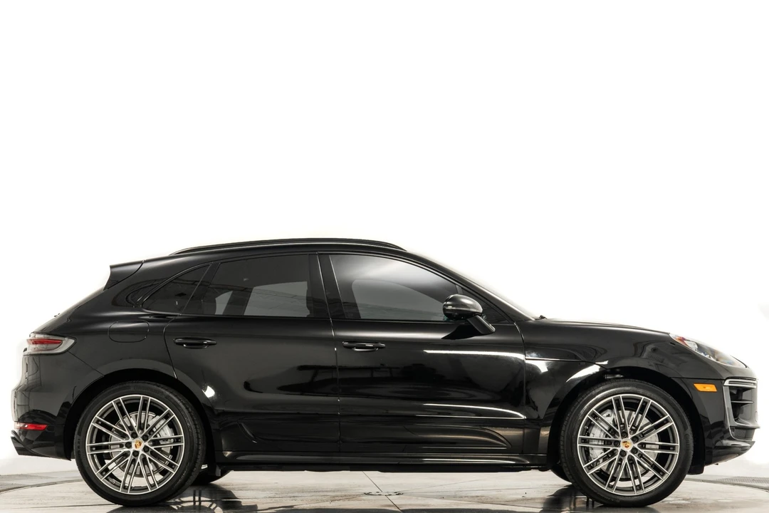 2020 Porsche Macan Turbo - Image 2 of 12