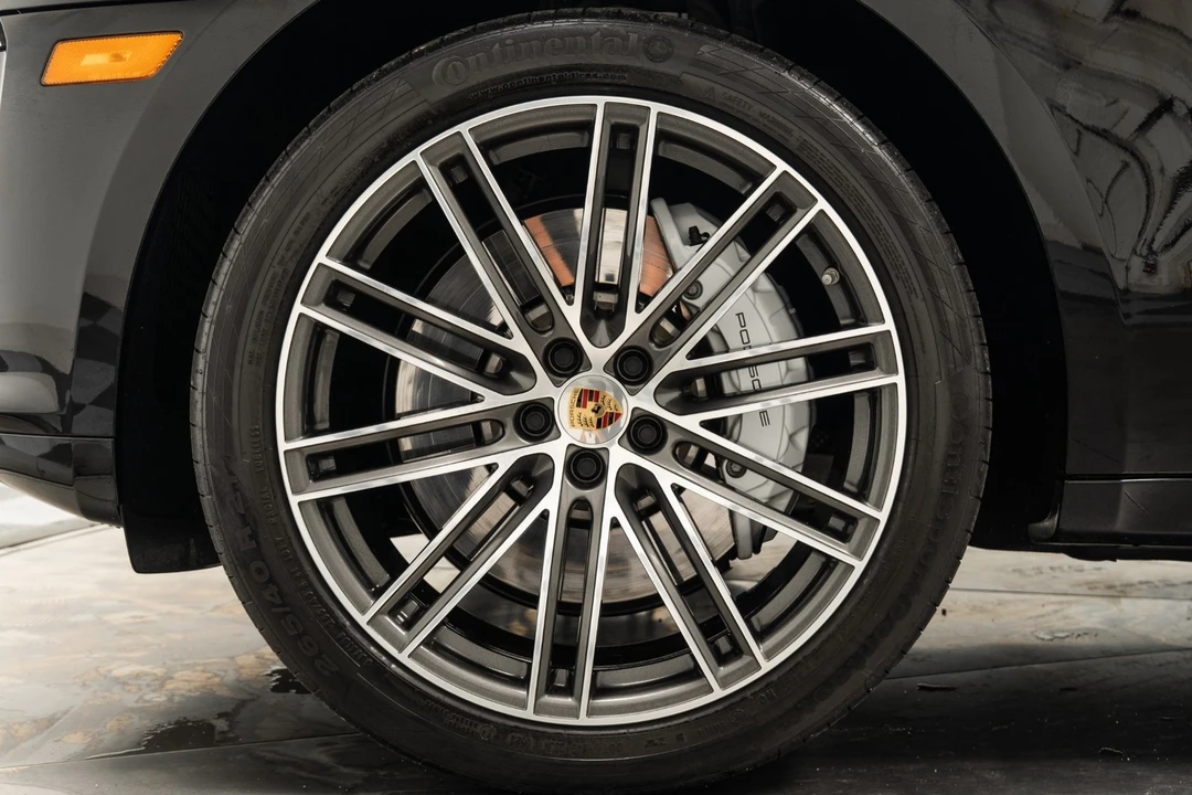 2020 Porsche Macan Turbo - Image 10 of 12