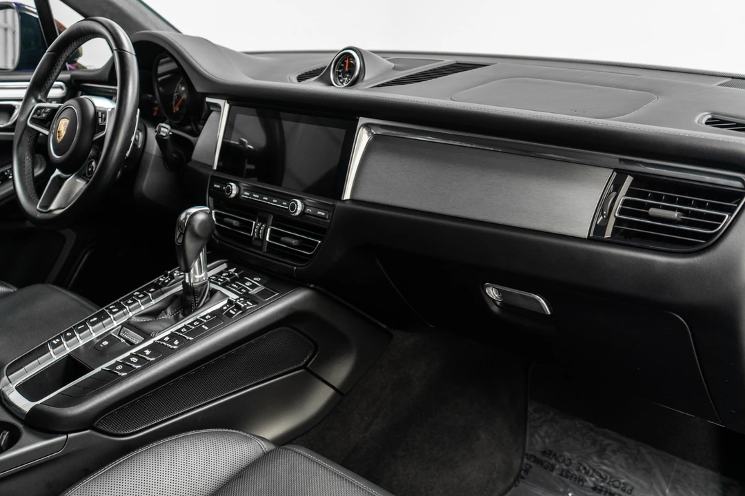2020 Porsche Macan Turbo - Image 14 of 21