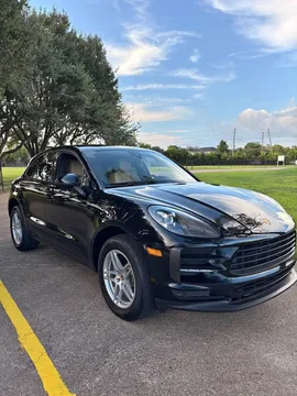 2020 Porsche Macan Turbo Sport Utility 4D