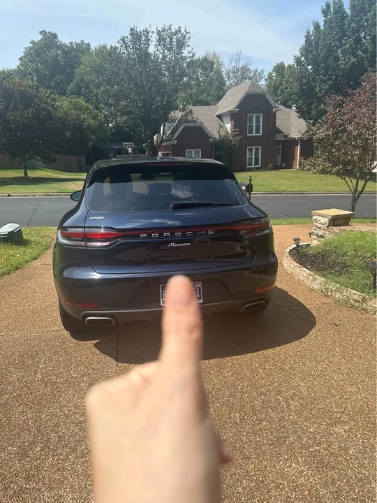 2020 Porsche Macan Turbo - Image 8 of 9
