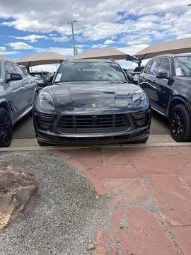2020 Porsche Macan Turbo Sport Utility 4D