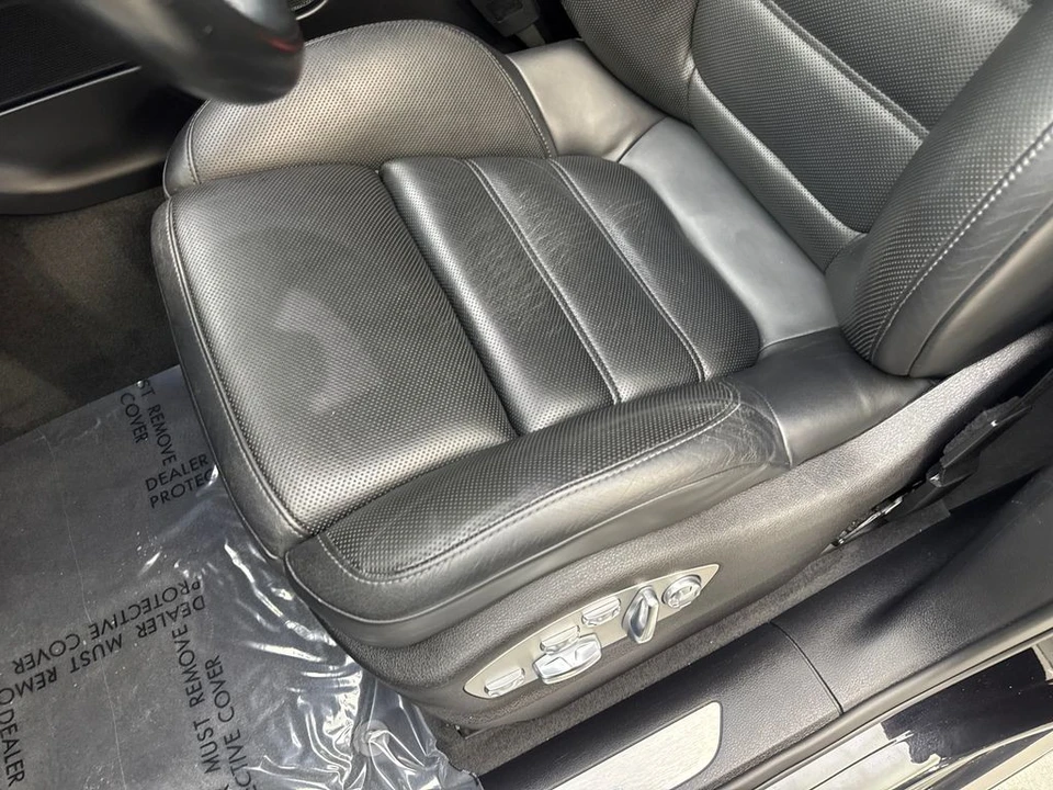 2020 Porsche Macan Turbo - Image 27 of 31