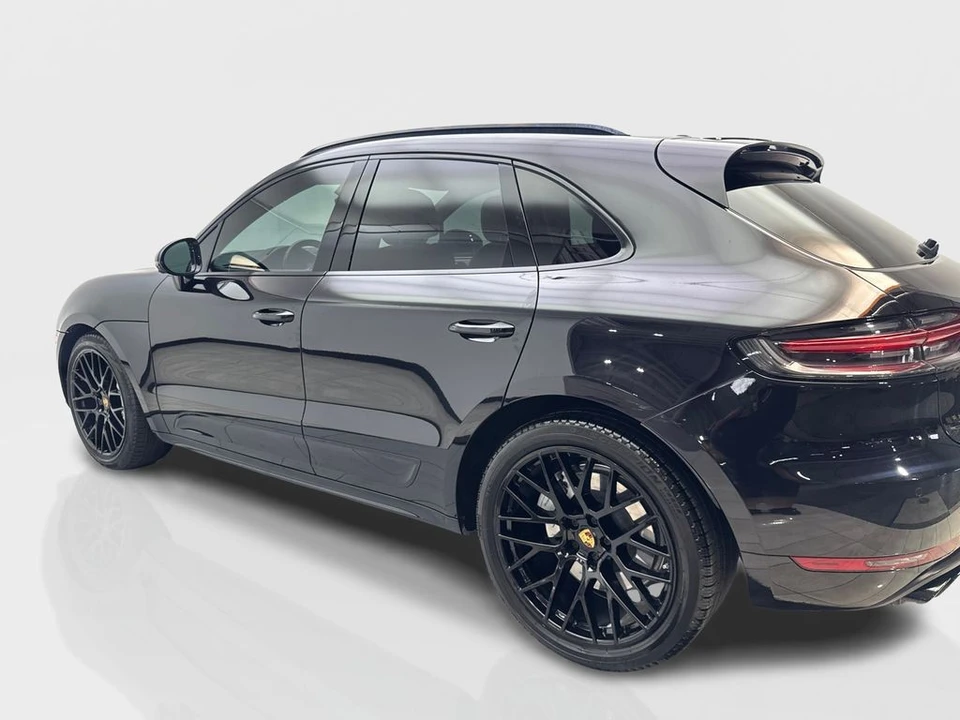 2020 Porsche Macan Turbo - Image 14 of 31