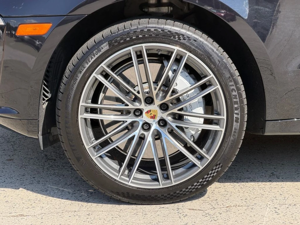 2020 Porsche Macan Turbo - Image 15 of 31