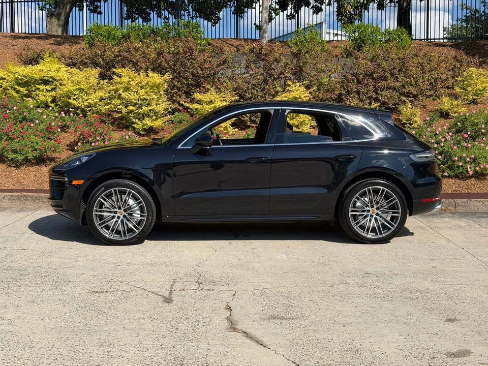 2020 Porsche Macan Turbo - Image 9 of 31