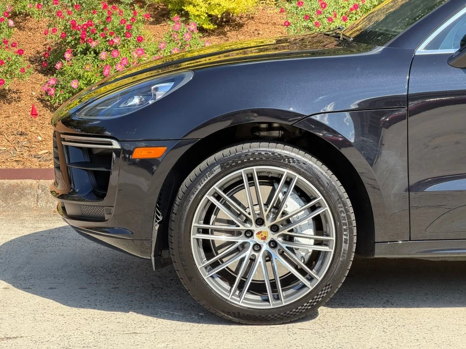 2020 Porsche Macan Turbo - Image 14 of 31