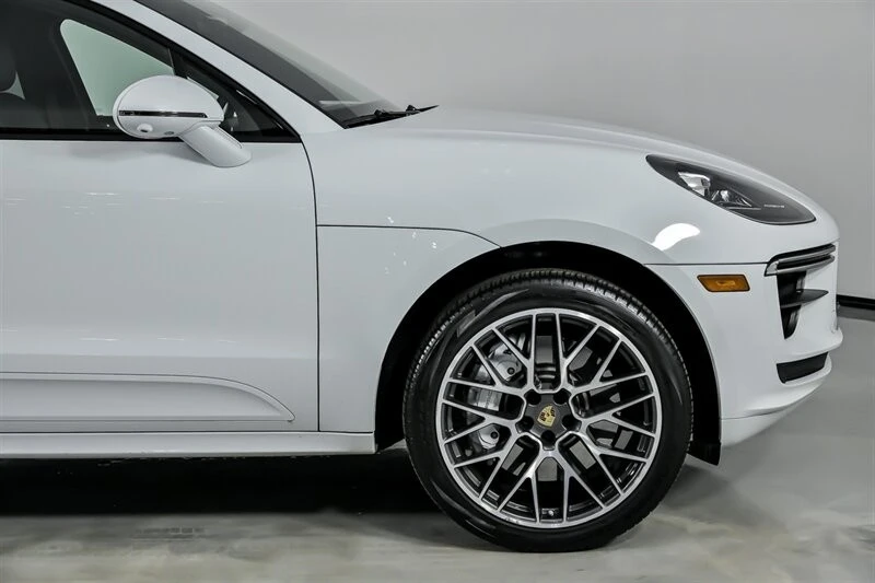 2020 Porsche Macan Turbo - Image 15 of 21