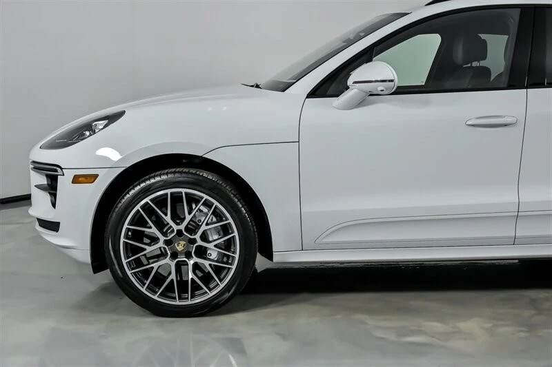 2020 Porsche Macan Turbo - Image 7 of 21