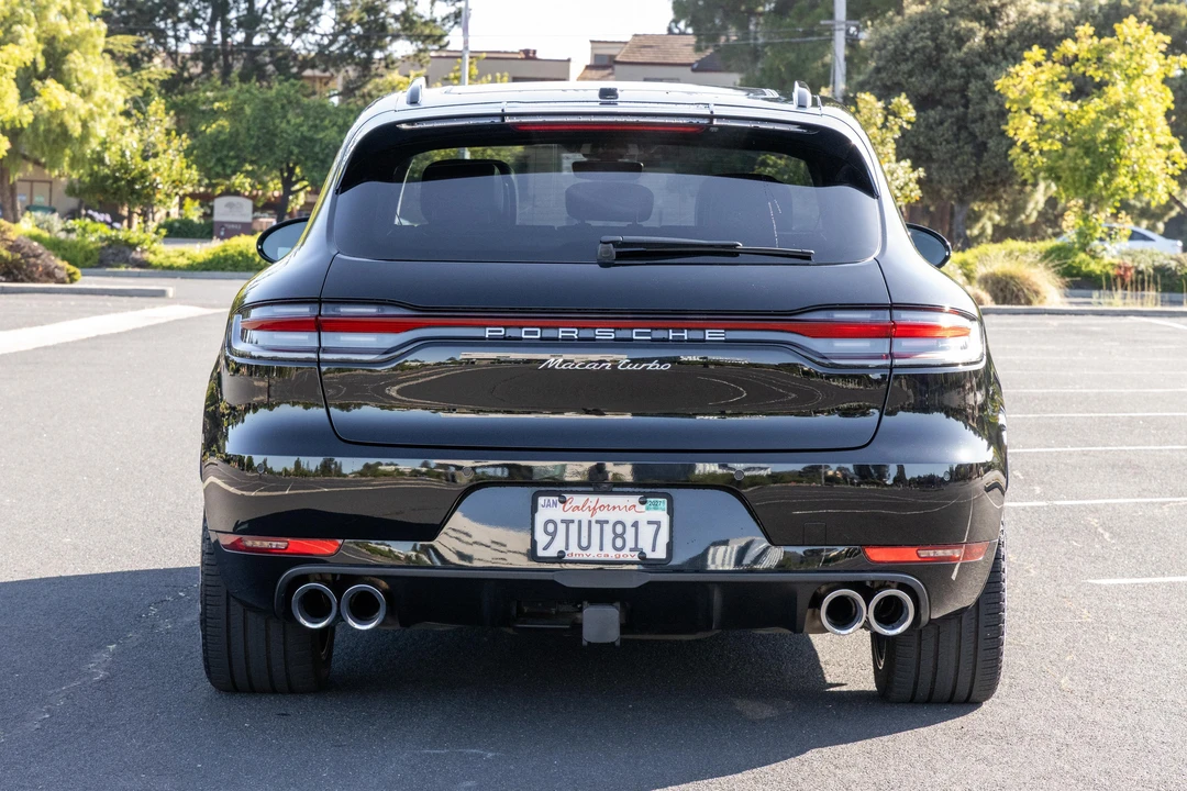 2020 Porsche Macan Turbo - Image 5 of 31