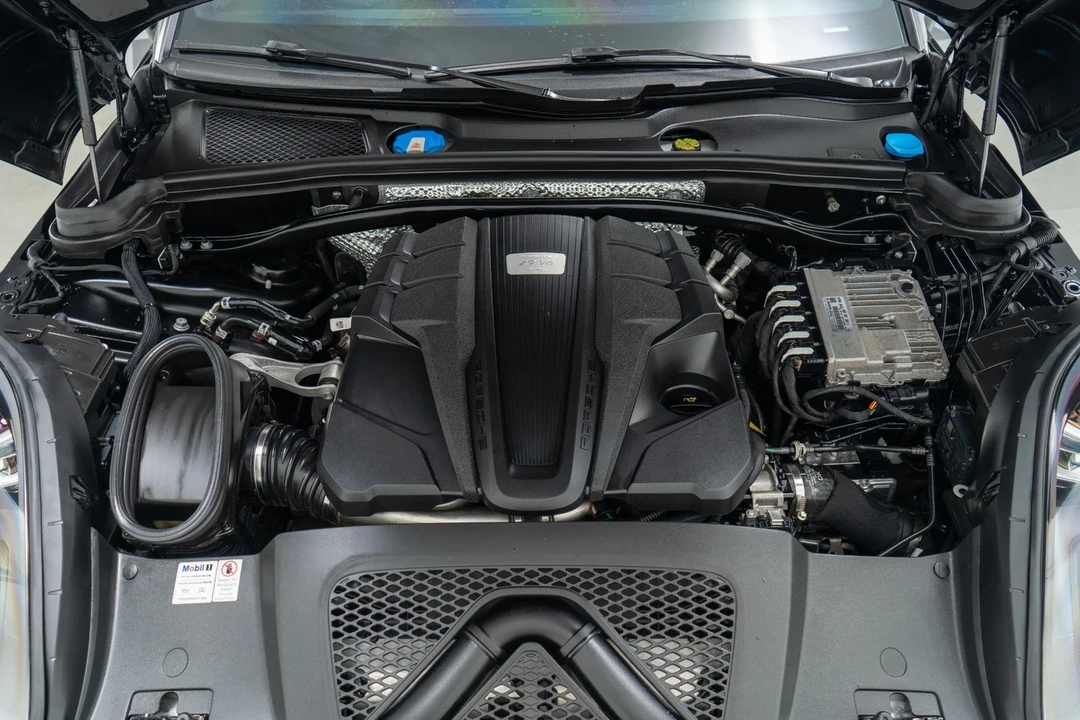 2020 Porsche Macan Turbo - Image 12 of 12