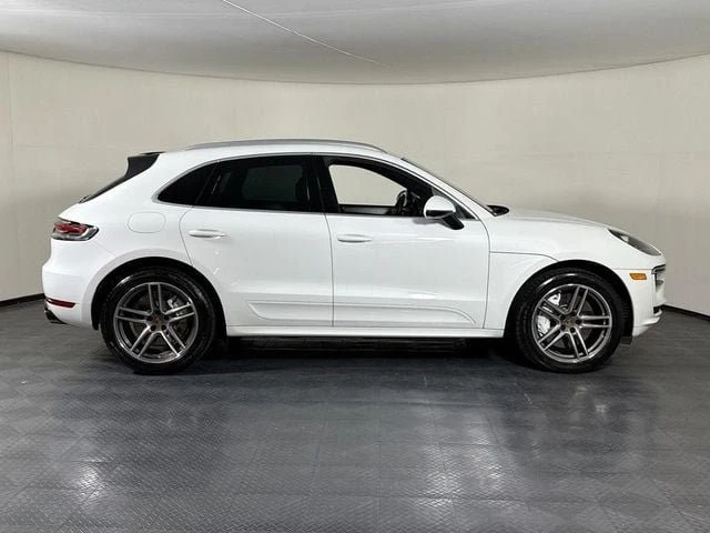 2020 Porsche Macan Turbo - Image 8 of 20